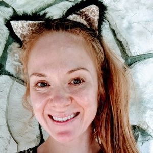 Meet your Posher, Michele